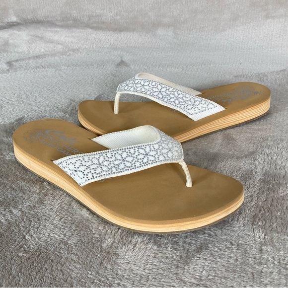 Skechers Cali Summers Sandals Flip Flop Womens Size 8 White Tan Rhinestone Foam - Picture 3 of 10